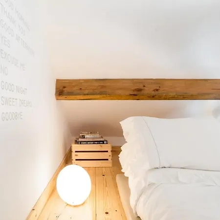 Apartment Duplex W/ Ac In Praca Republica By Lovelystay Porto
